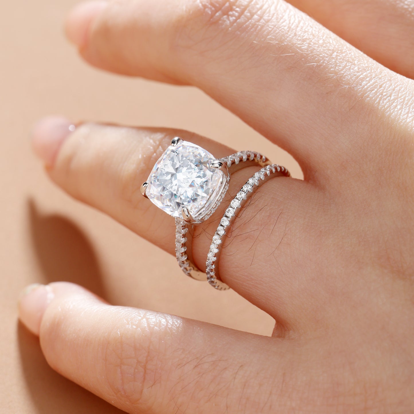 Stunning 3.0 Carat Cushion Cut Ring Set
