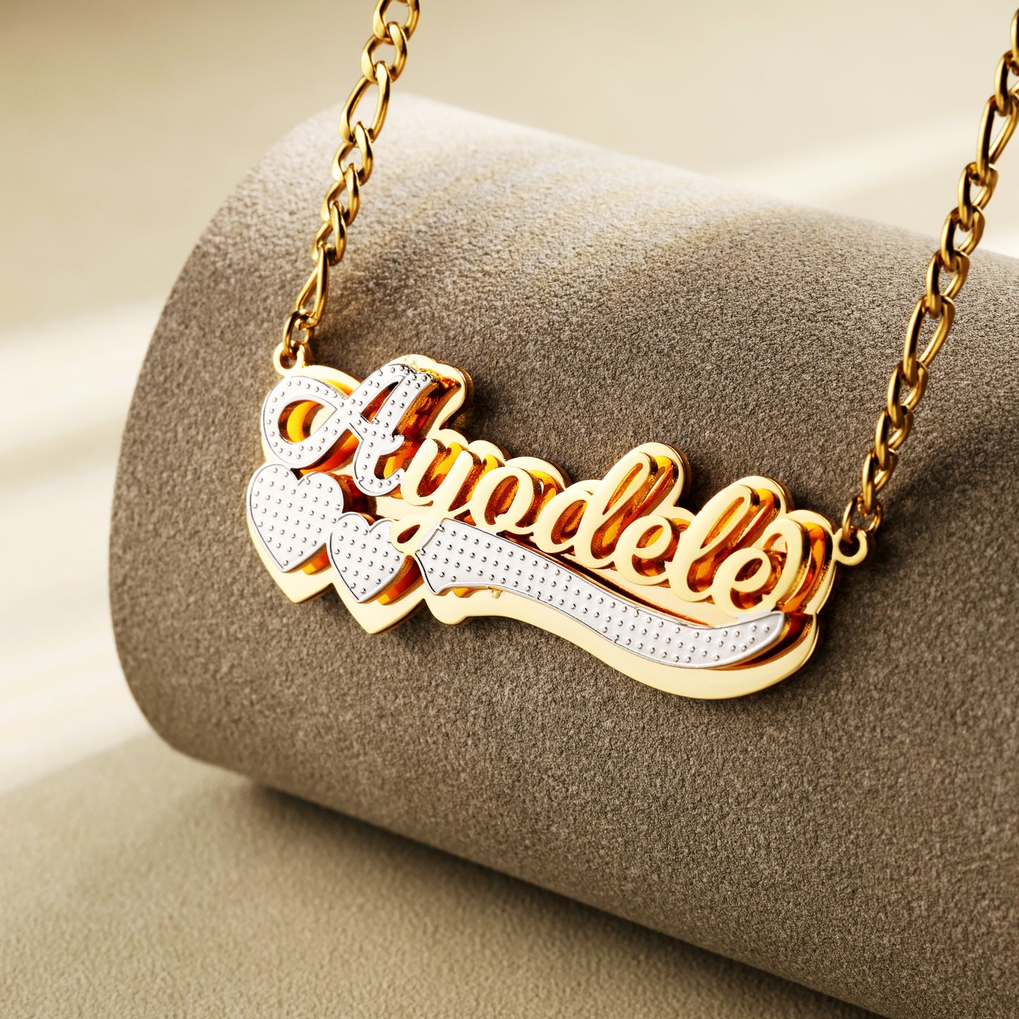 Personalized Nameplate Pendant Necklace