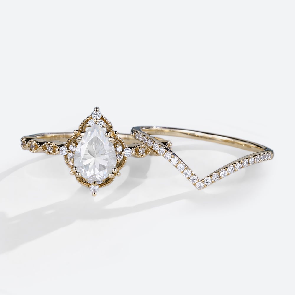 Pear Shaped Moissanite Bridal Ring Set Vintage Engagement Ring
