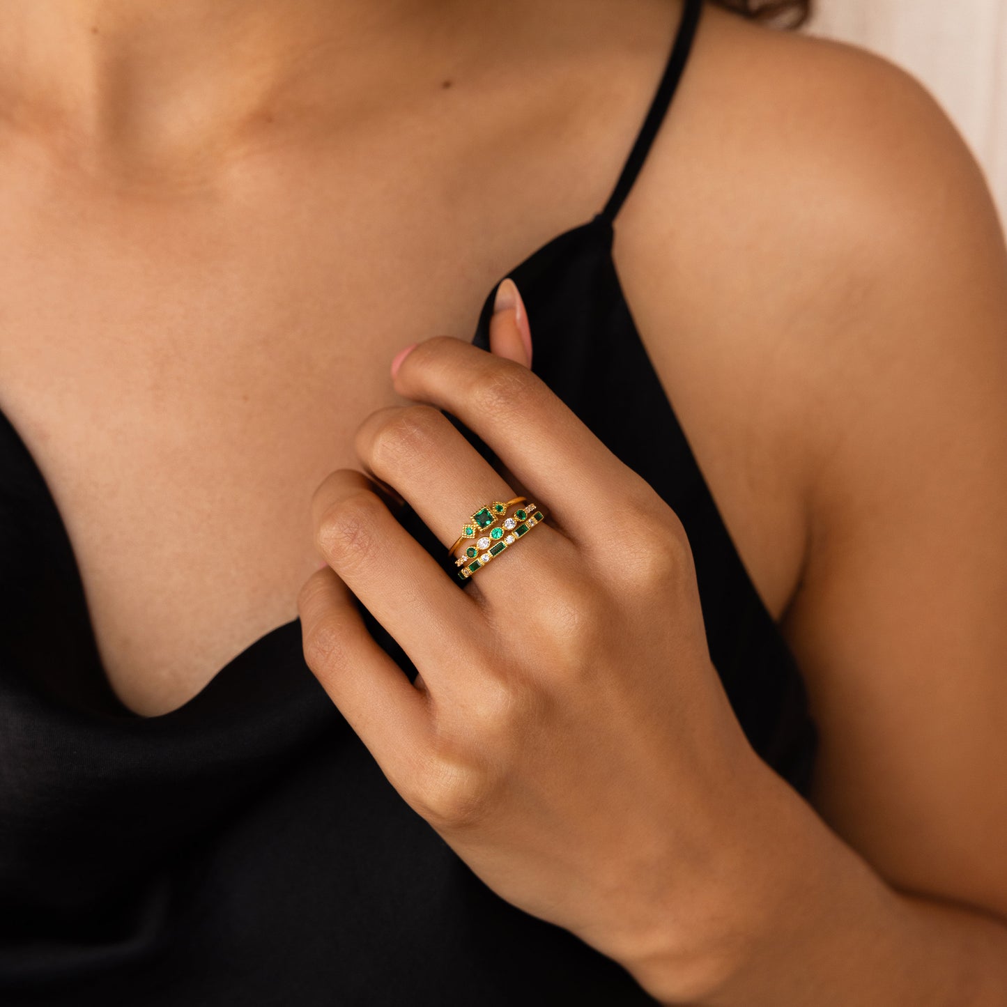Exquisite Minimalist Emerald Ring Set