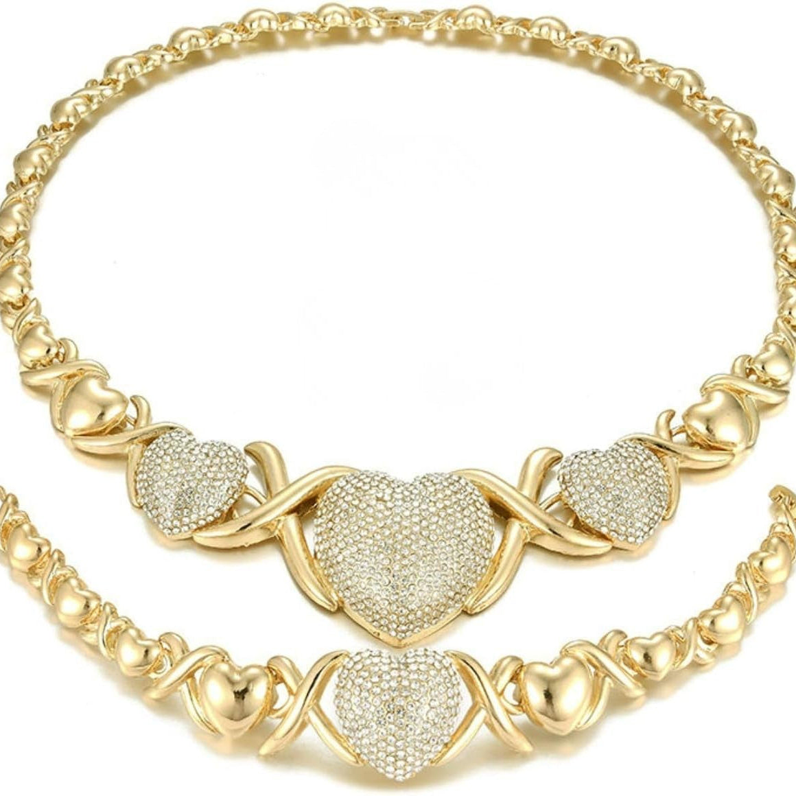 Triple Heart XO Chain Necklace: Diamond-Paved Trio Love Symbol