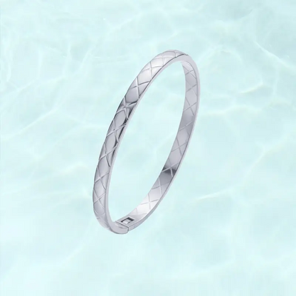 Quilted Bangle Bracelet for Women Tarnish-Free Daily Stackable Hand Jewelry Modern & Luxurious