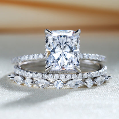 Noble Radiant Cut 3 Pieces Ring Set