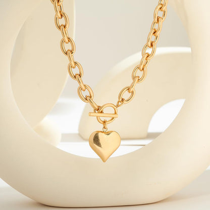 Bold Heart Statement Necklace: Chunky Gold Chain & Pendant