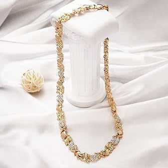 Bear Hug Heart Diamond XO Necklace