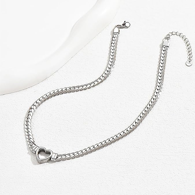 Hollow Heart Pendant Cuban Chain Heart Charms Choker