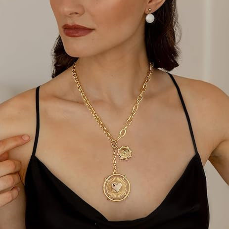 Bold Heart Statement Necklace: Chunky Gold Chain & Pendant