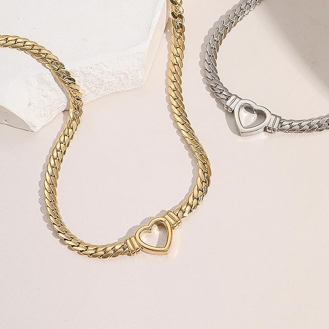 Hollow Heart Pendant Cuban Chain Heart Charms Choker