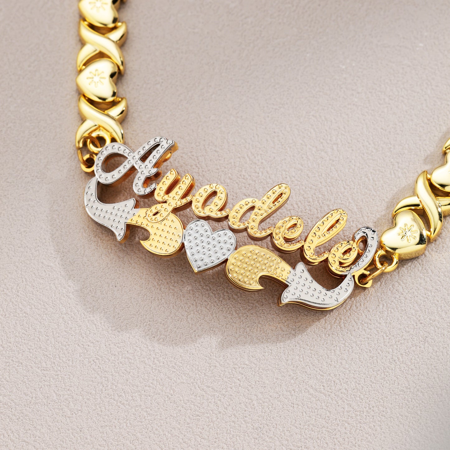 Custom Name Bracelet - Stylish Heart Design