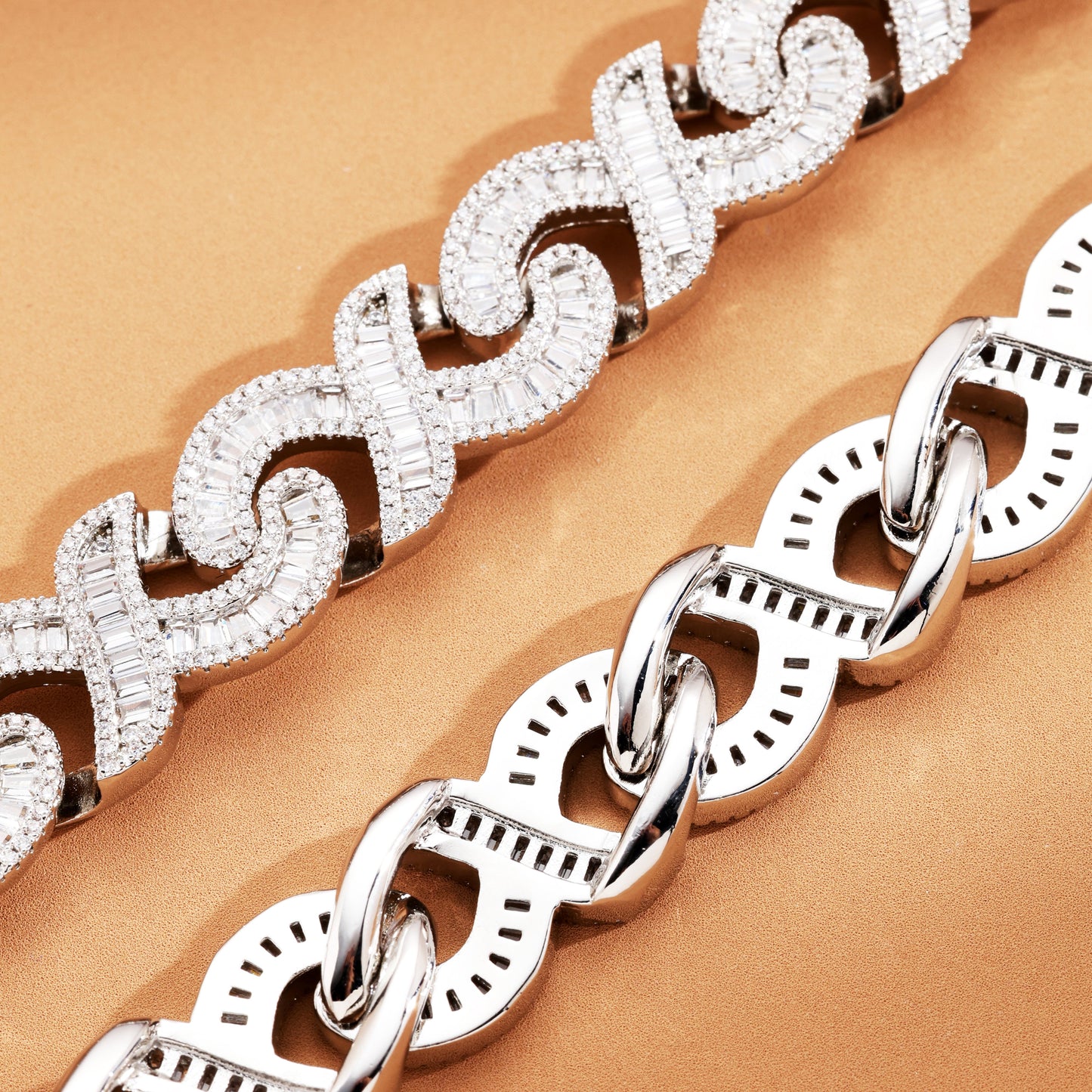 16MM Baguette Infinity Link Chain White Gold
