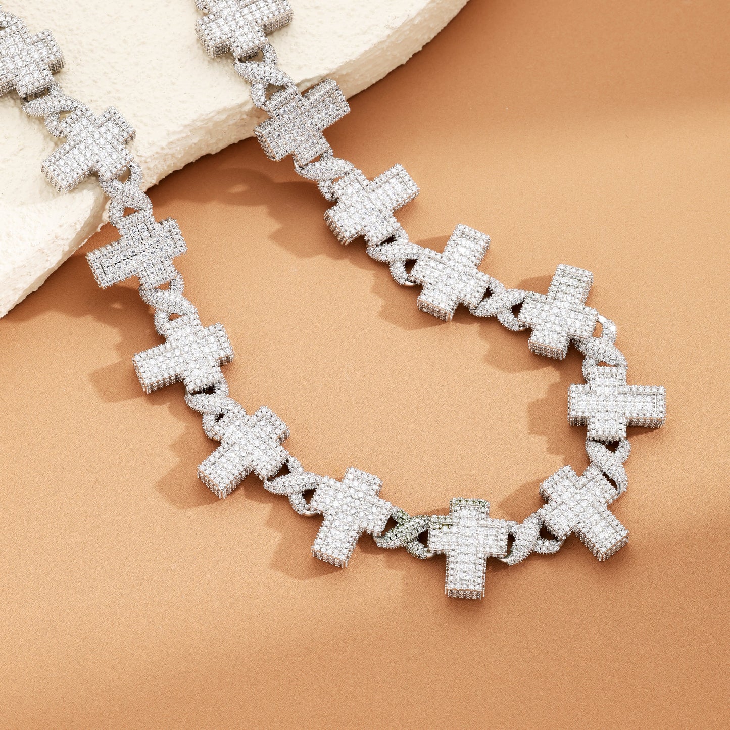 16MM Baguette Infinity Link Chain White Gold