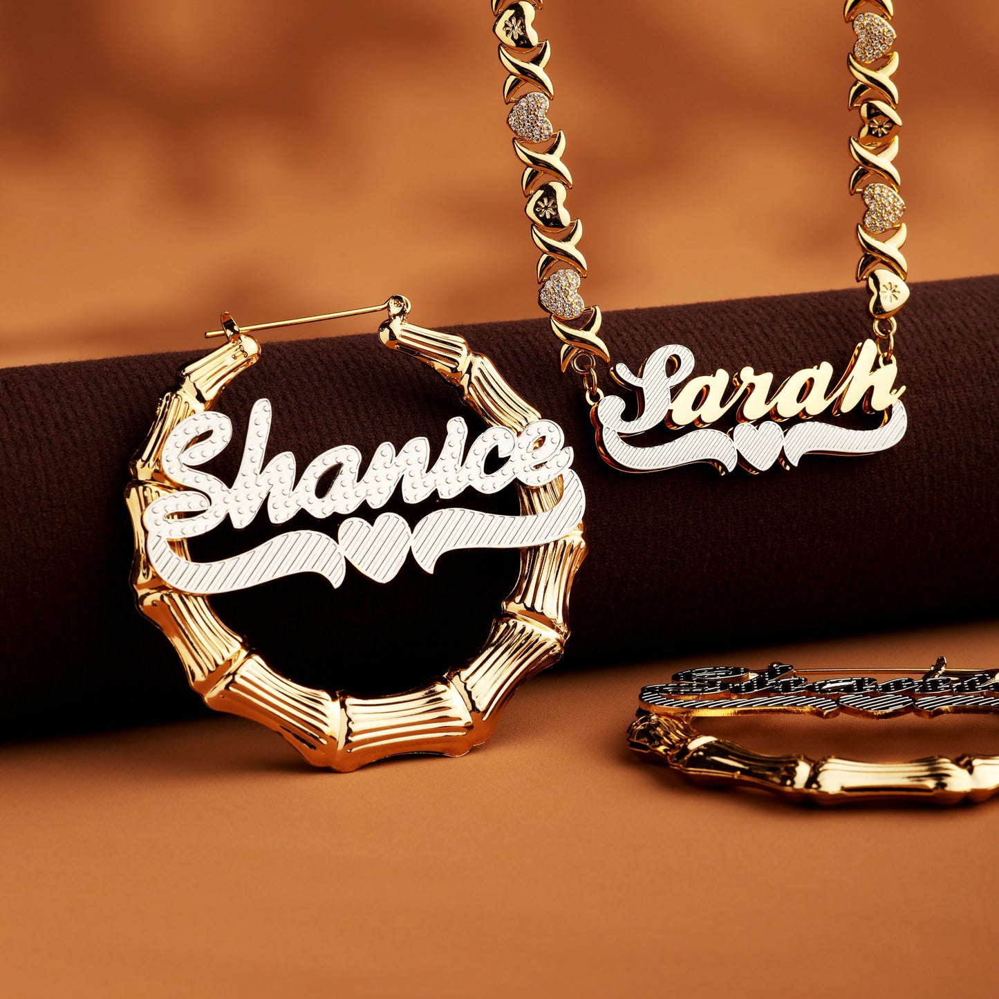 Queen’s Bamboo & Hearts Custom Name Set
