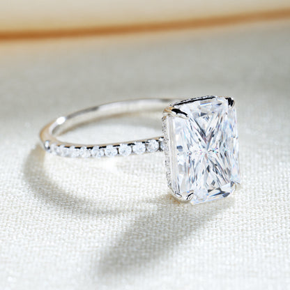 Elegant Sterling Silver Radiant Cut Ring