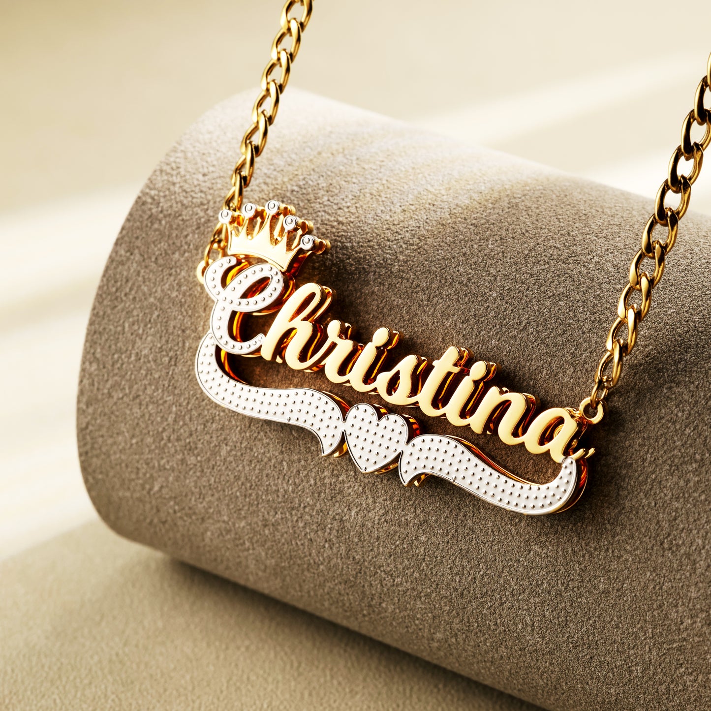 Customizable 18K Gold Nameplate Necklace