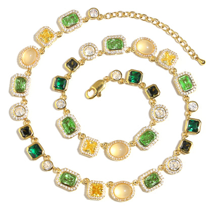 Graduated Green Chrysoprase Gemstone Necklace