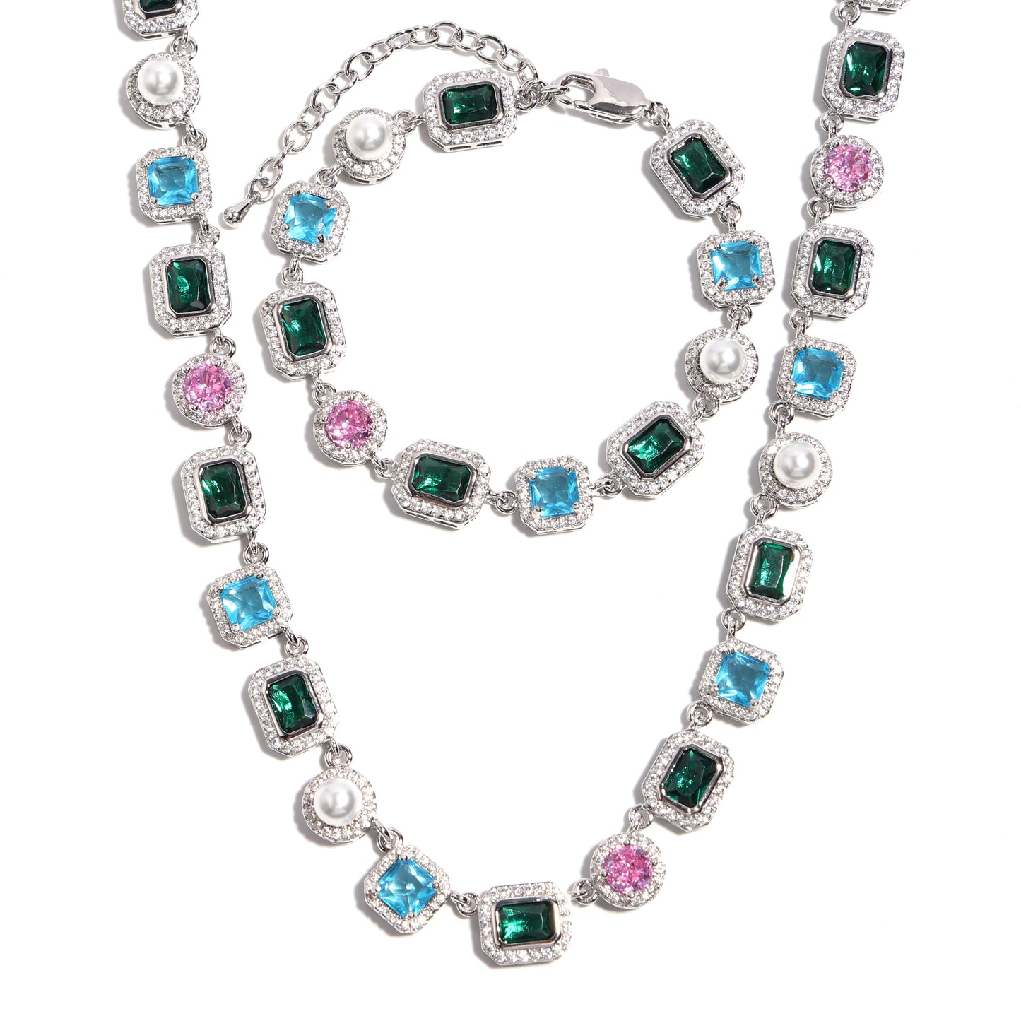 Charming Emerald Forest Pearl Gemstone Necklace
