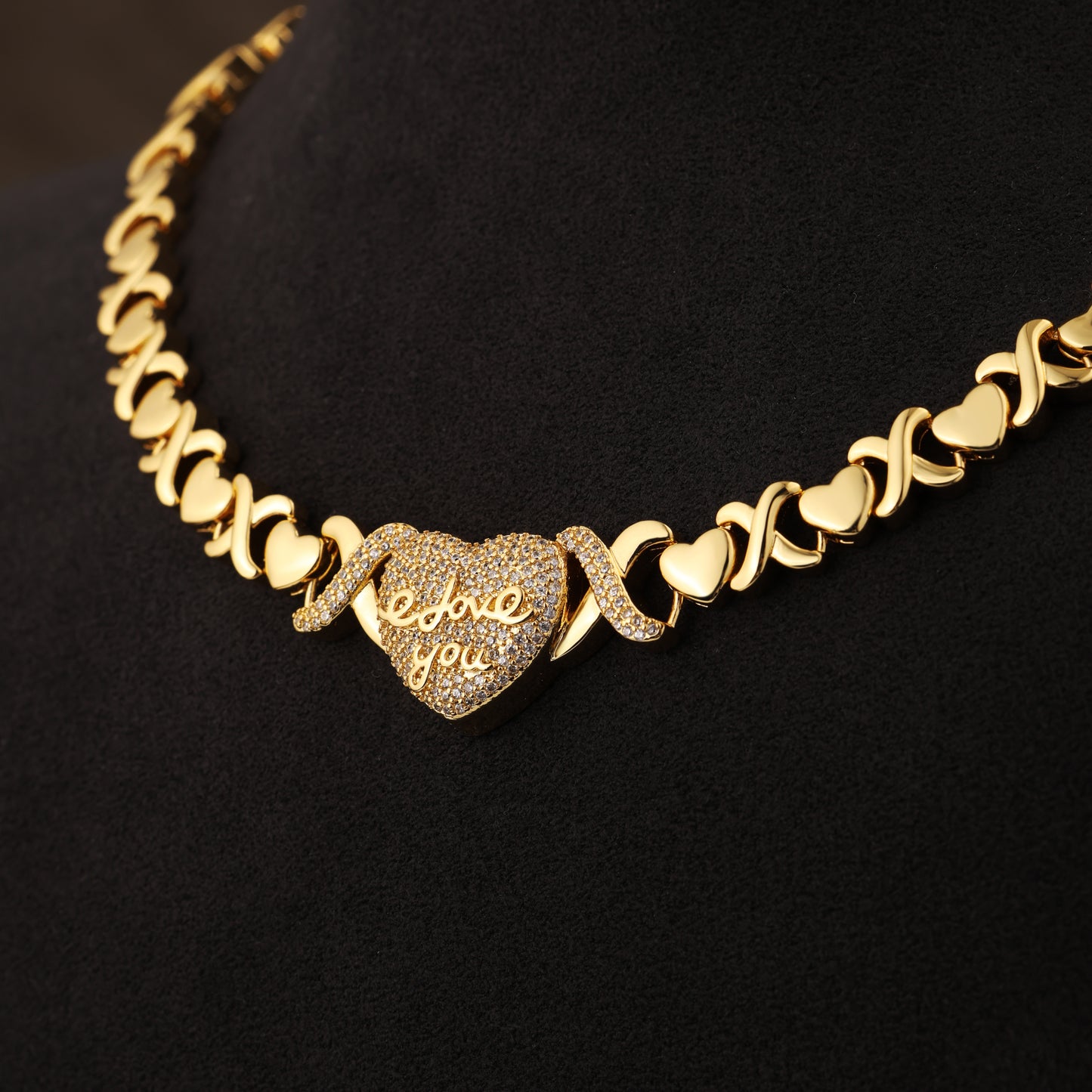 "LOVE YOU" Engraved Heart Pendant Necklace with XO Chain Links