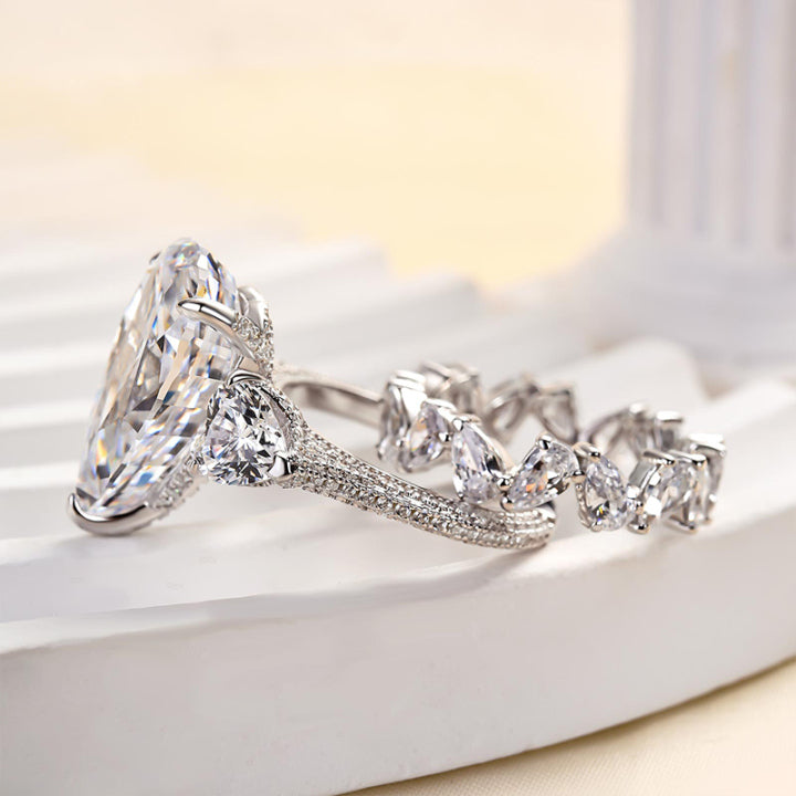 Luxury 8.0 Carat Pear Cut Three Stone Ring Set