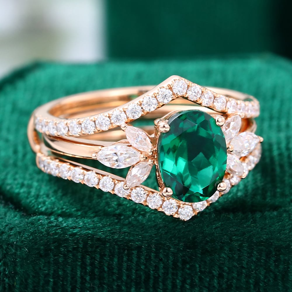 Rose Gold 6X8MM Oval Cut Lab Emerald Bridal Ring Set