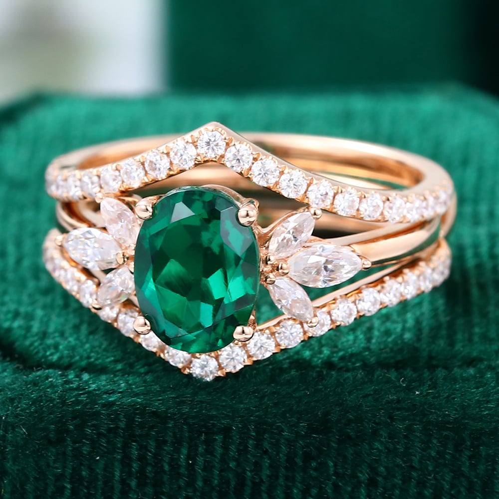 Rose Gold 6X8MM Oval Cut Lab Emerald Bridal Ring Set