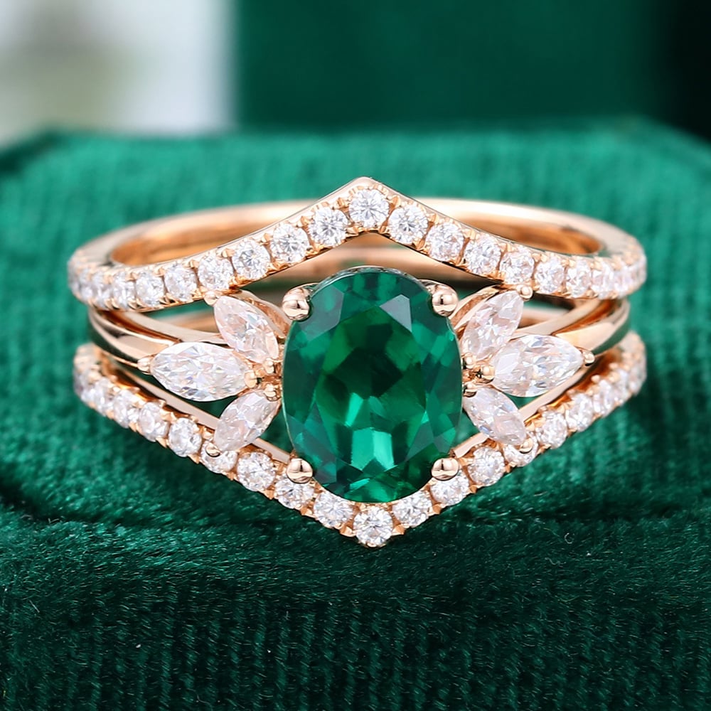 Rose Gold 6X8MM Oval Cut Lab Emerald Bridal Ring Set