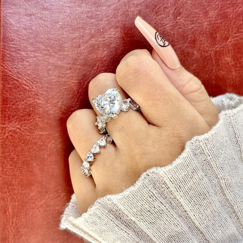 Two-Piece New Heart Ring Set