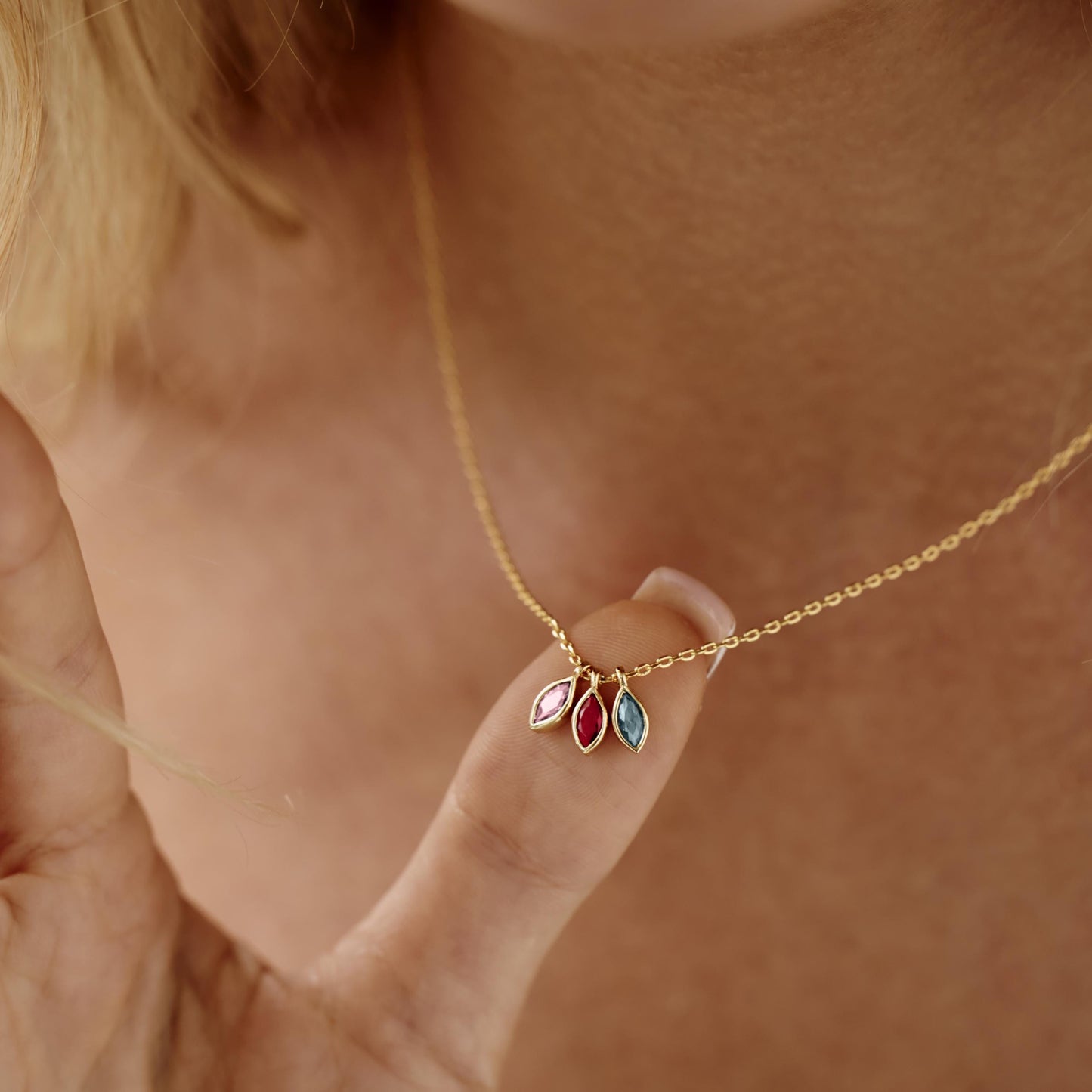 Custom Leaf Birthstone Necklace-Gift for Her