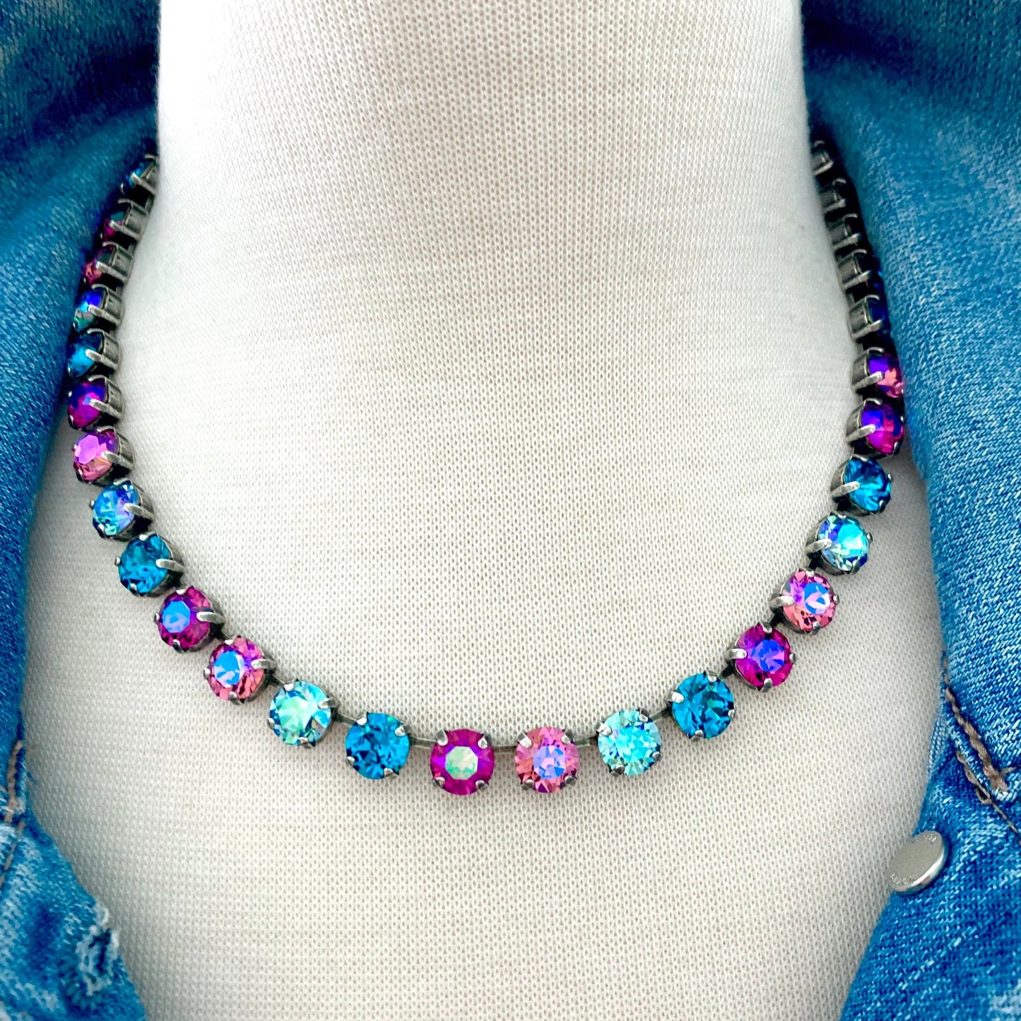 Ocean Twilight: Blue-to-Violet Crystal Necklace