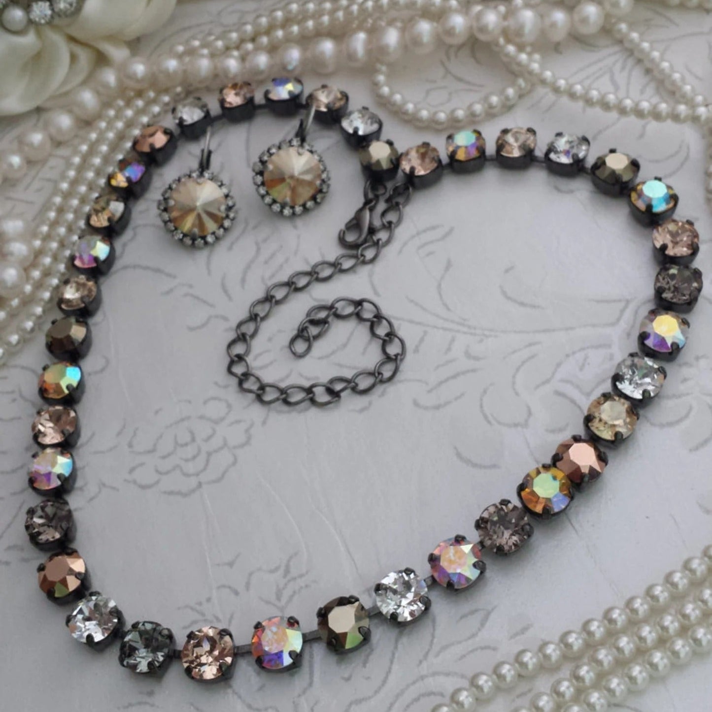 Neutral Spectrum Warm-Toned Crystal statement necklace