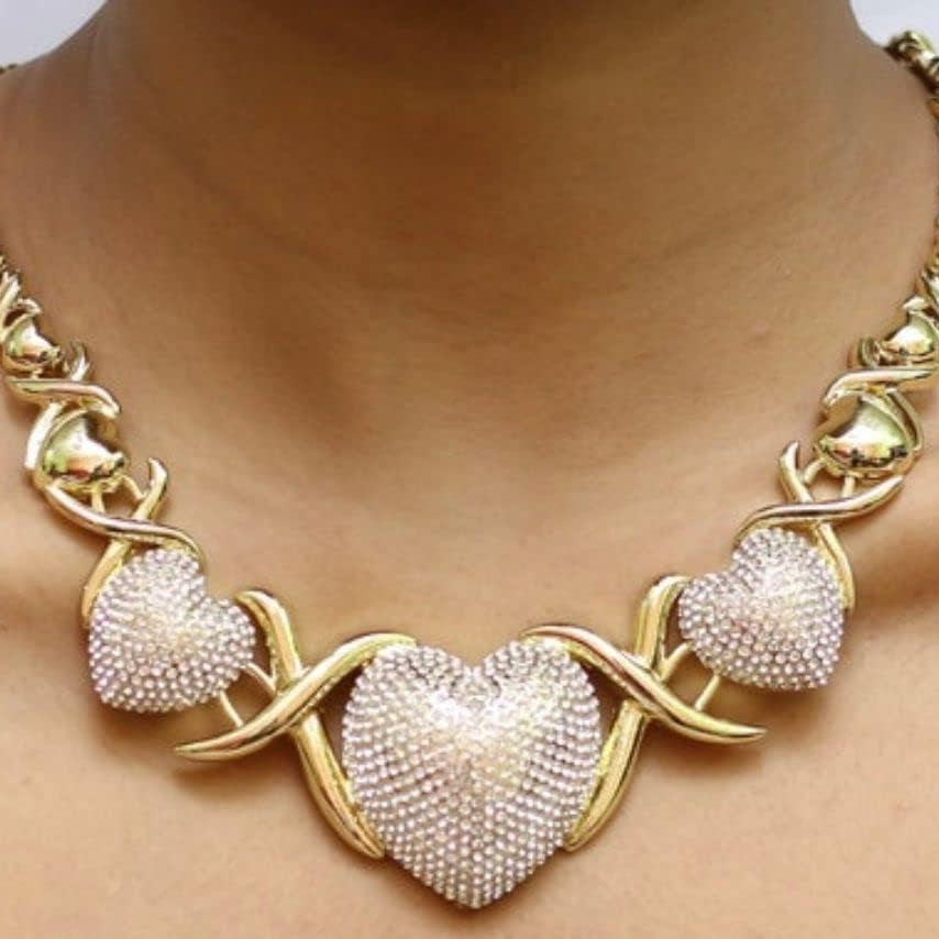 Triple Heart XO Chain Necklace: Diamond-Paved Trio Love Symbol