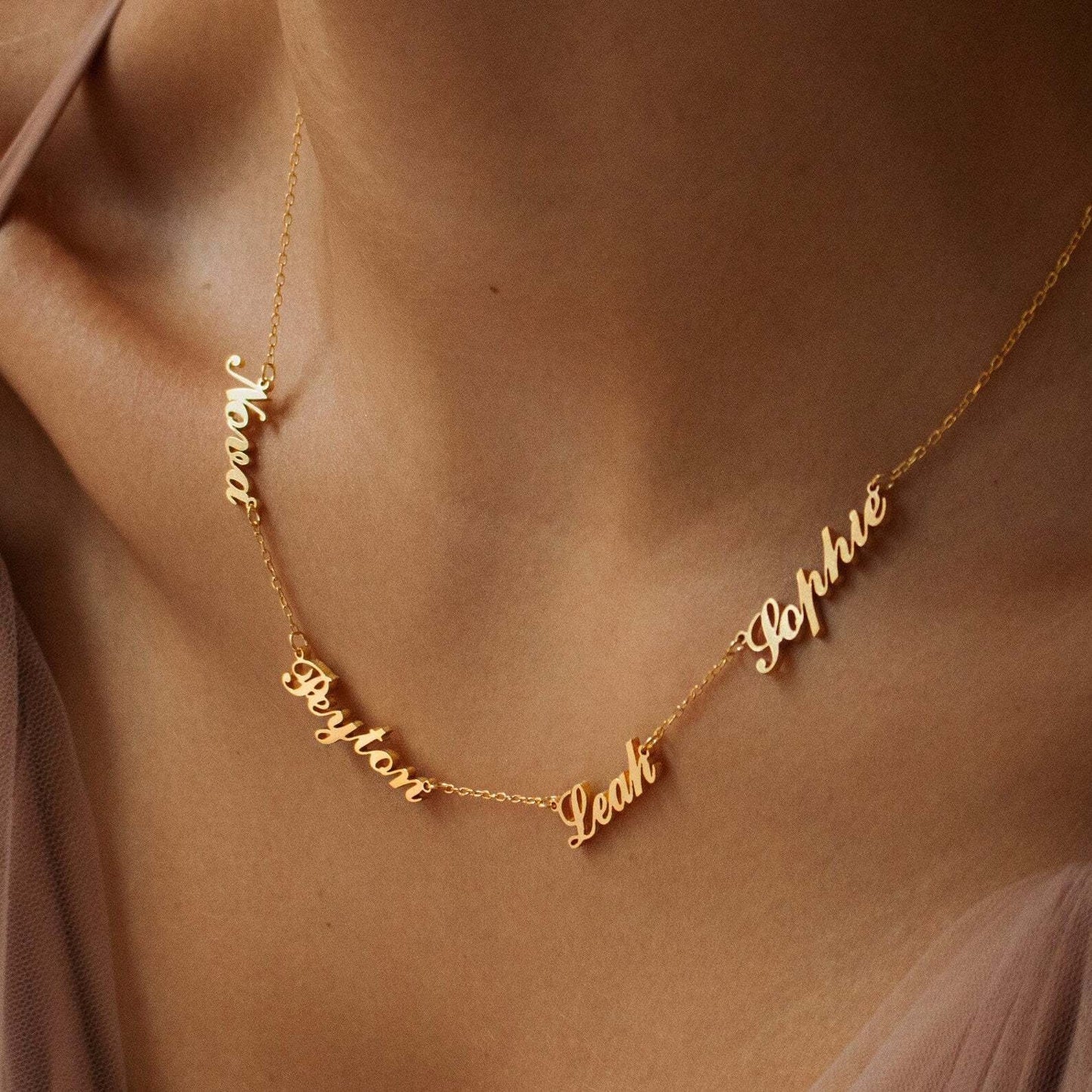 Multi-Name Custom Necklace Personalized Letter Necklace Anniversary Gift for Her